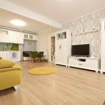 Olivia Studio Oradea Exterior photo